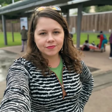 The Quantum Wave Review